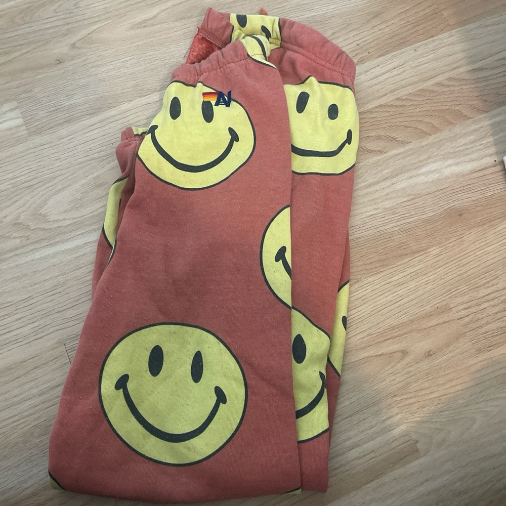 Aviator Nation Smiley Sweatpants 😊🌈